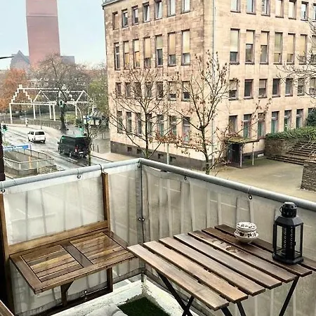 Apartment Modern Studio - Perfect Location *
